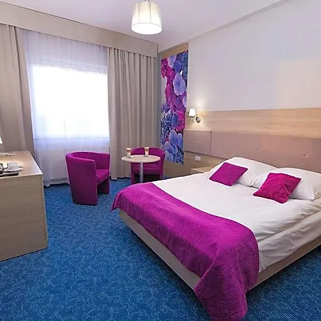 Alabaster Apart-hotel 4*